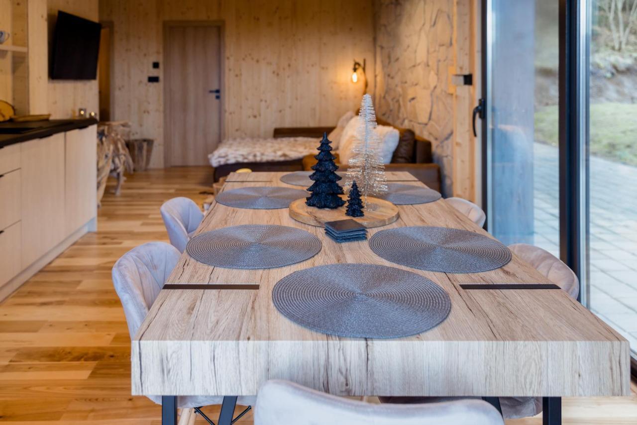 Apartman Pod Demaenovskou Horou 迪马诺卡多林纳 外观 照片
